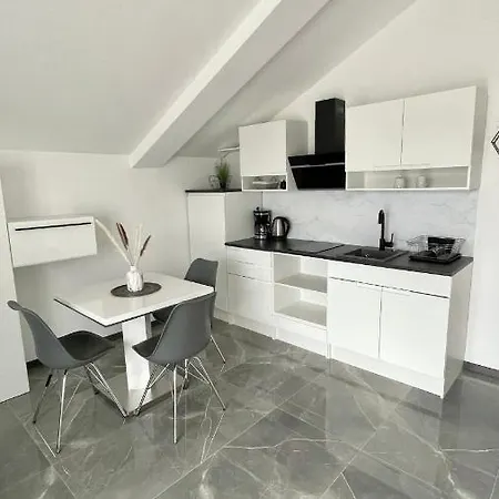 La Mare Apartment
